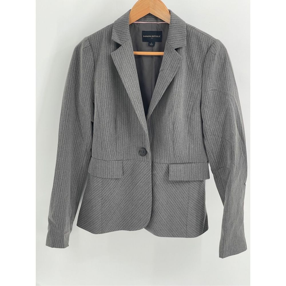Banana Republic Blazer Women‎ Size 6 Gray Pinstriped Suit Jacket